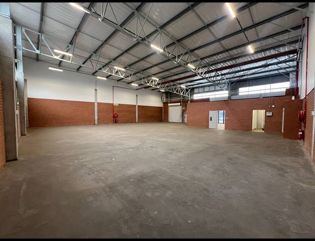 495M² WAREHOUSE TO LET IN HIGHVELD